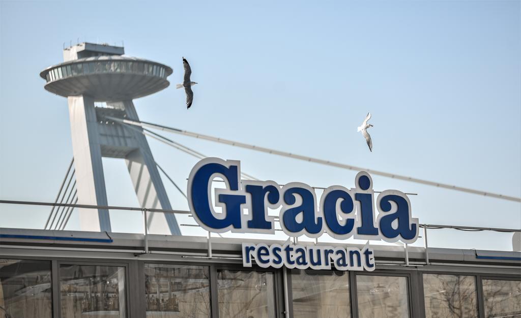 Gracia Úszó hotel Pozsony