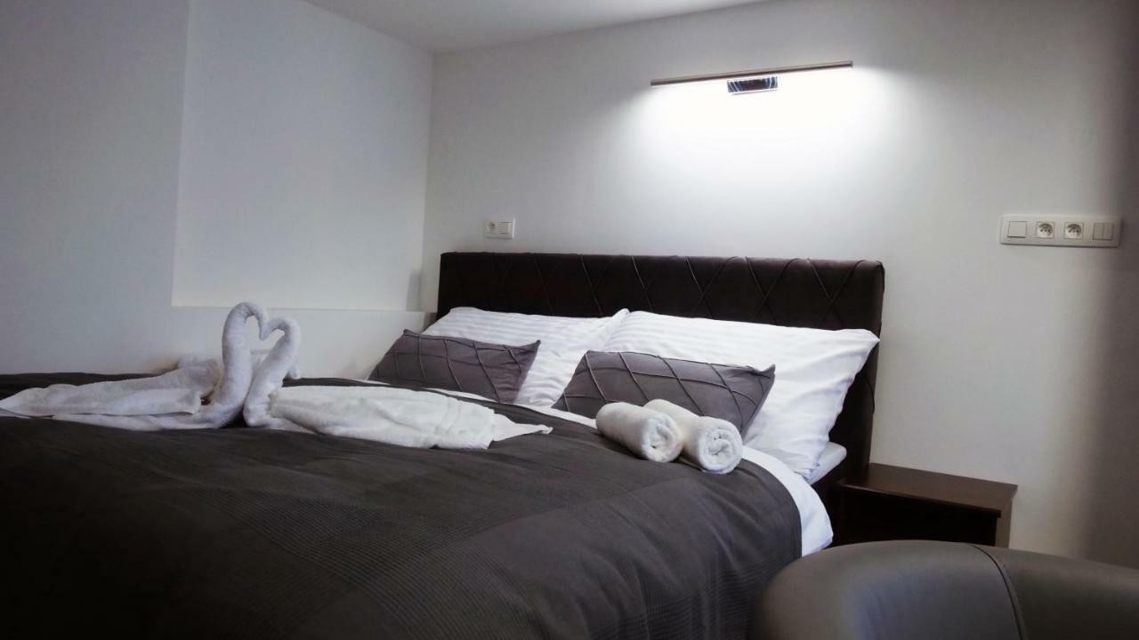 Úszó hotel Gracia Pozsony